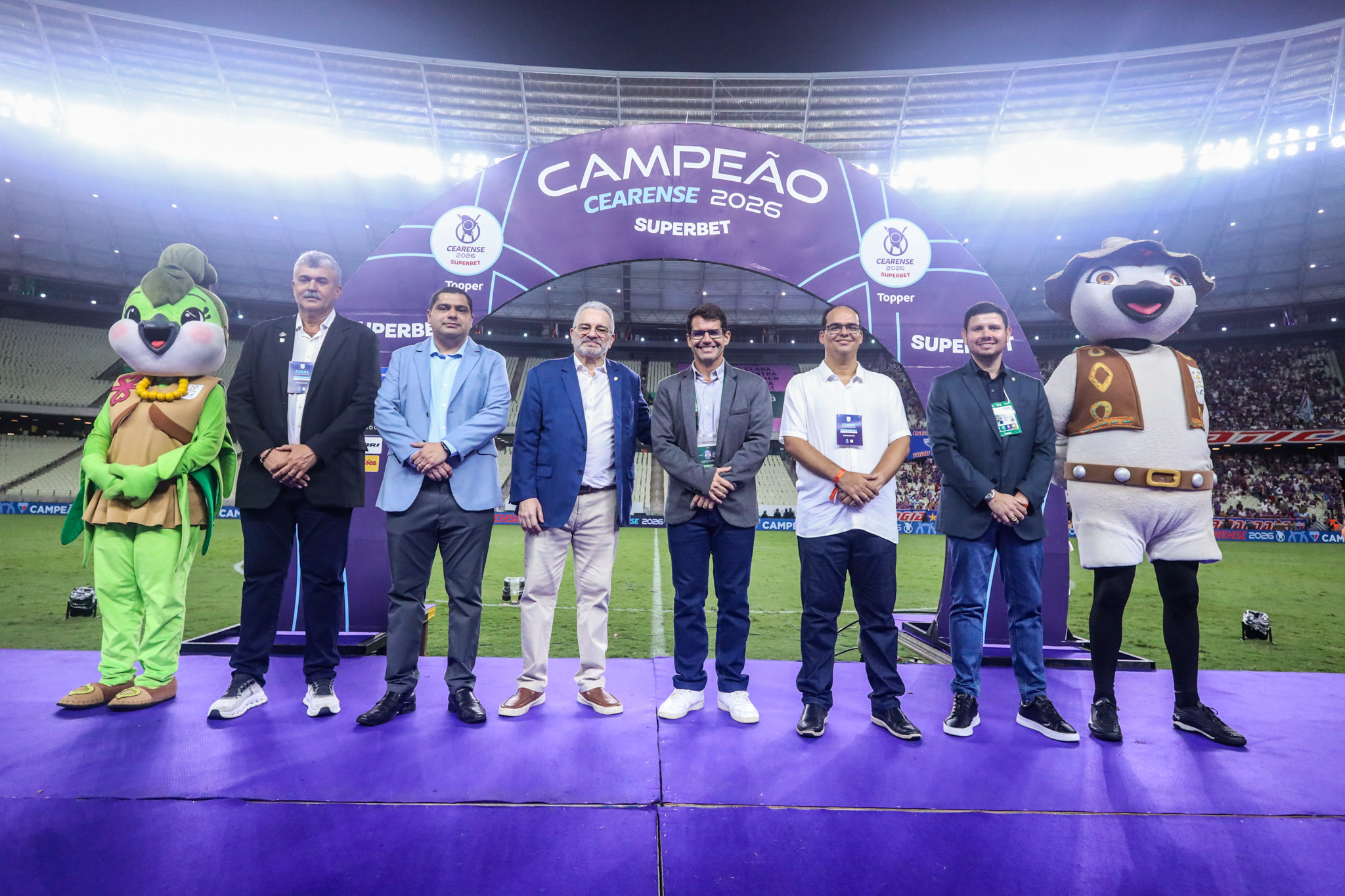 Autoridades premiacao 2026