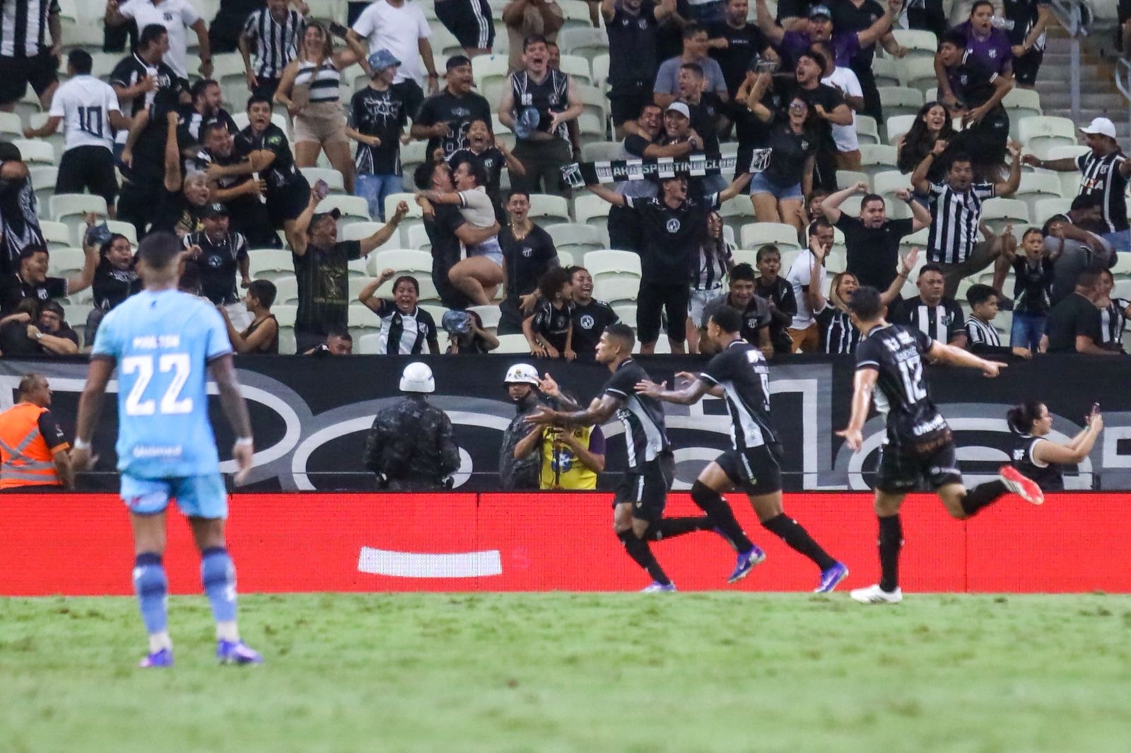 NO NORDESTÃO, FERROVIÁRIO VENCE EM CASA E CEARÁ LEVA A MELHOR NO CLÁSSICO